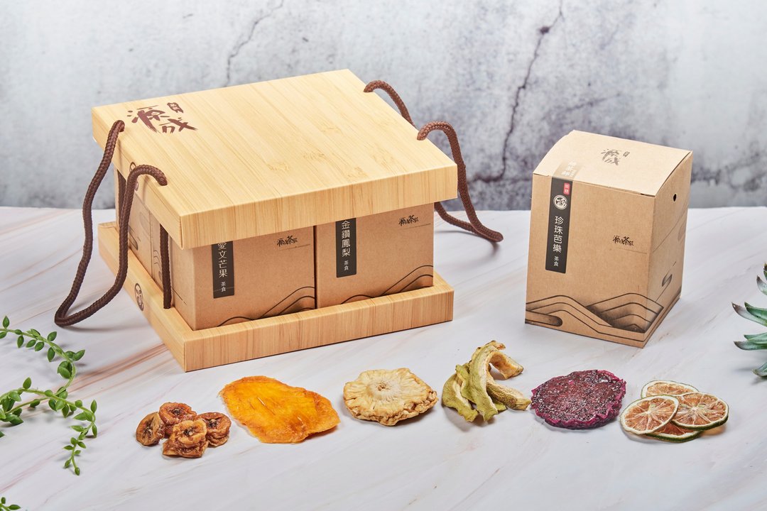 茶食礼盒 l 无糖果干 l 伴手礼 - 水果干 - 纸 多色