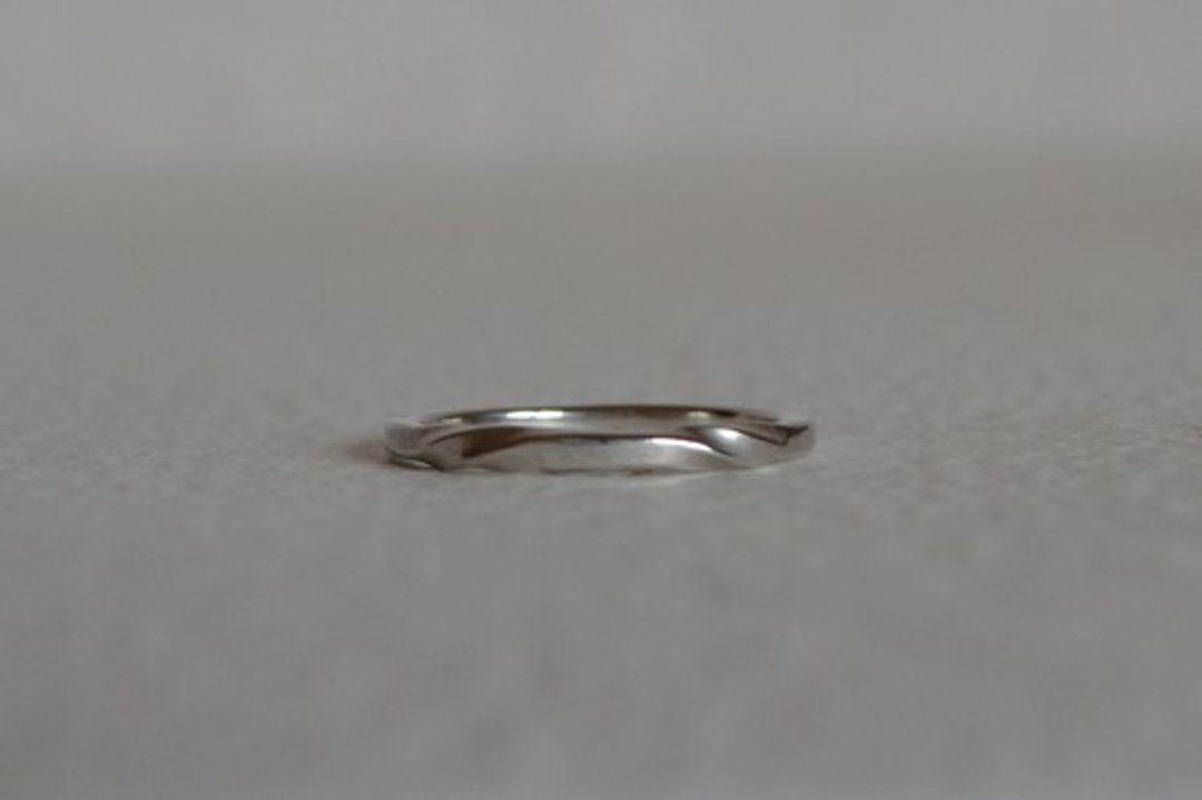 结婚戒指 NASTRO-type2 - 戒指 - 其他金属 