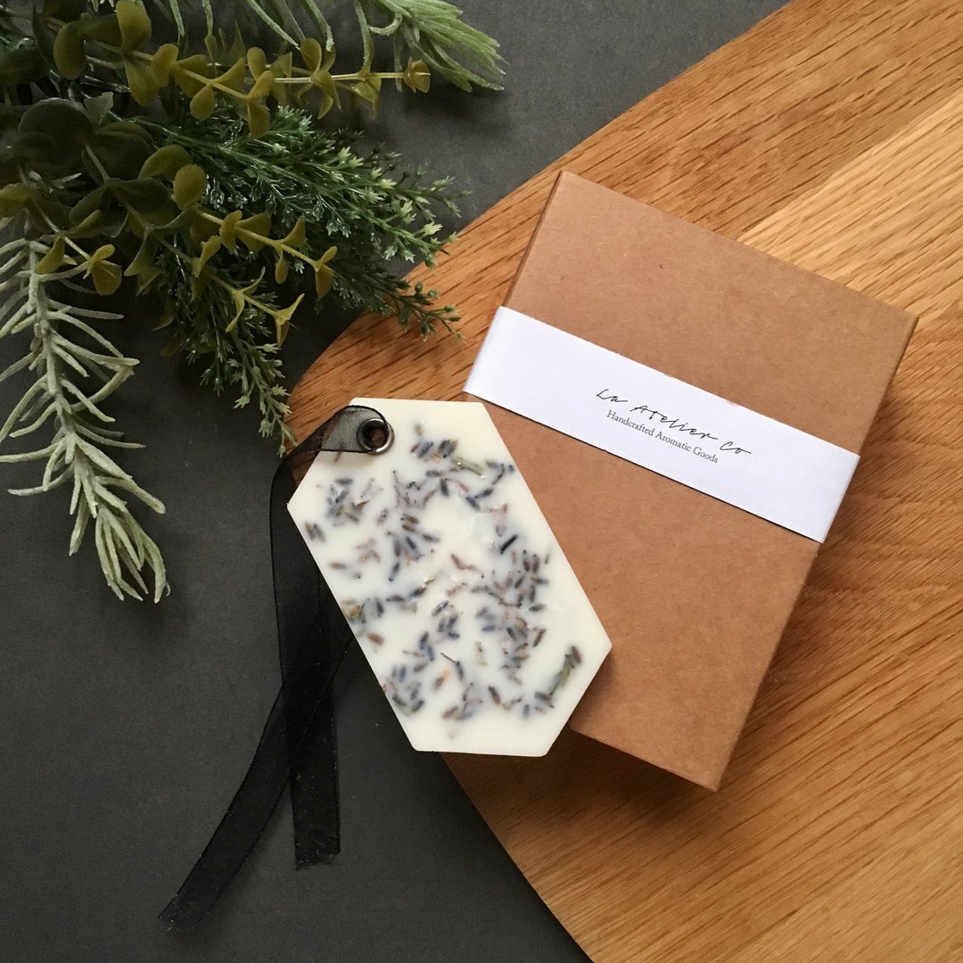 Scented Soy Wax Brick with Dried Flowers | Natural Air Freshener | Essential Oil - 香薰/精油/线香 - 蜡 紫色