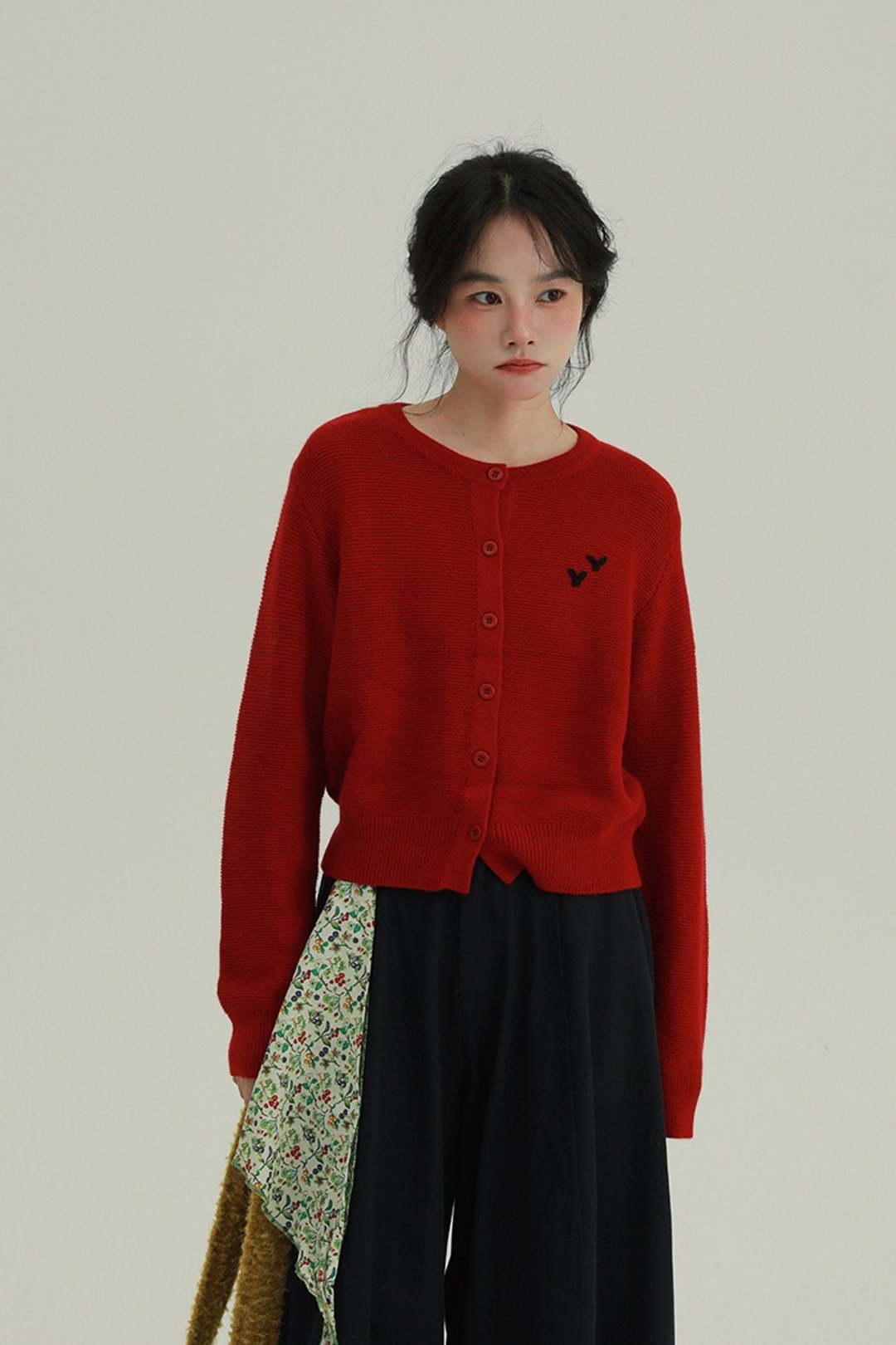 燕麥/紅色 愛心胸口羊毛兔絨刺繡開衫 日系甜美百搭針織毛衣上衣 - 女装针织衫/毛衣 - 羊毛 白色