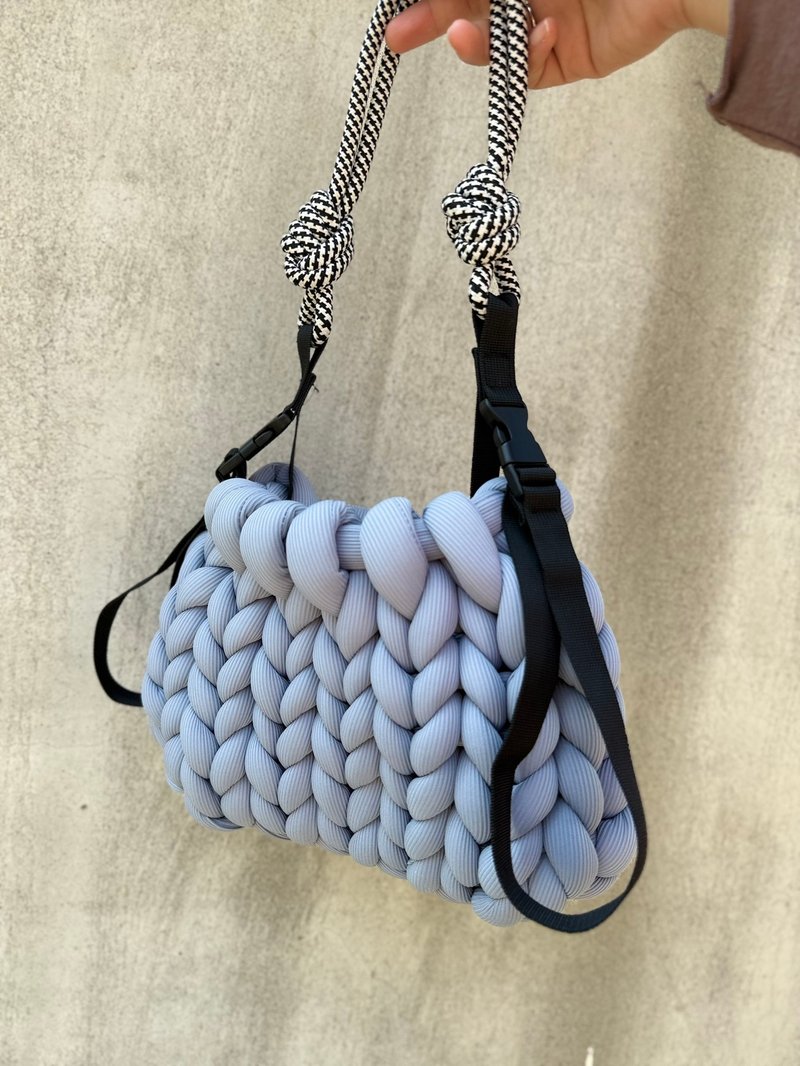 实体 | 中坜 |  手编凉感粗线包X登山背带 Chunky Knit Bag - 编织/羊毛毡/布艺 - 棉．麻 