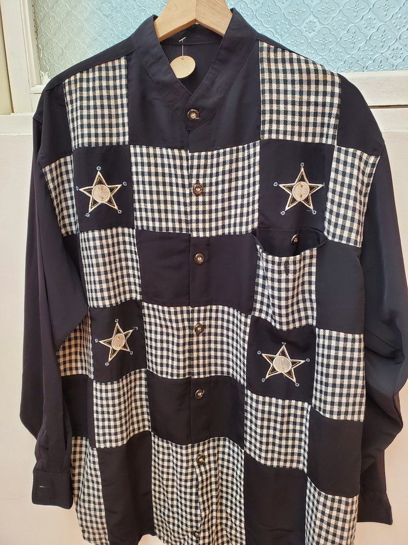 有礼貌穿搭 日本古着 雪纺 格纹星星刺绣 亨利领 长衬 L号 近全新 - 男装衬衫 - 棉．麻 黑色