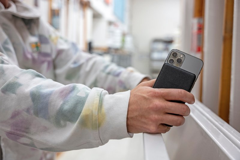 Mophie Snap+ juice pack mini 5,000mAh 磁吸无线充电池 - 充电宝/传输线 - 其他材质 