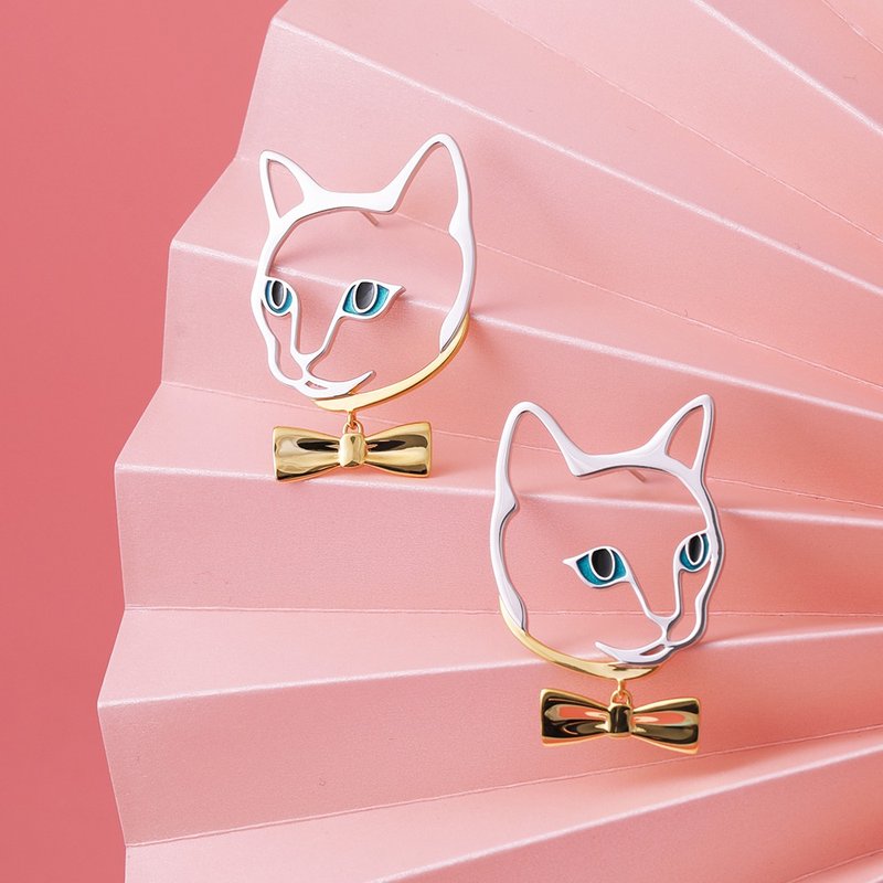 猫咪夸张大耳环 原创金色蝴蝶结耳坠 925银镂空猫头领结耳坠 - 耳环/耳夹 - 银 银色