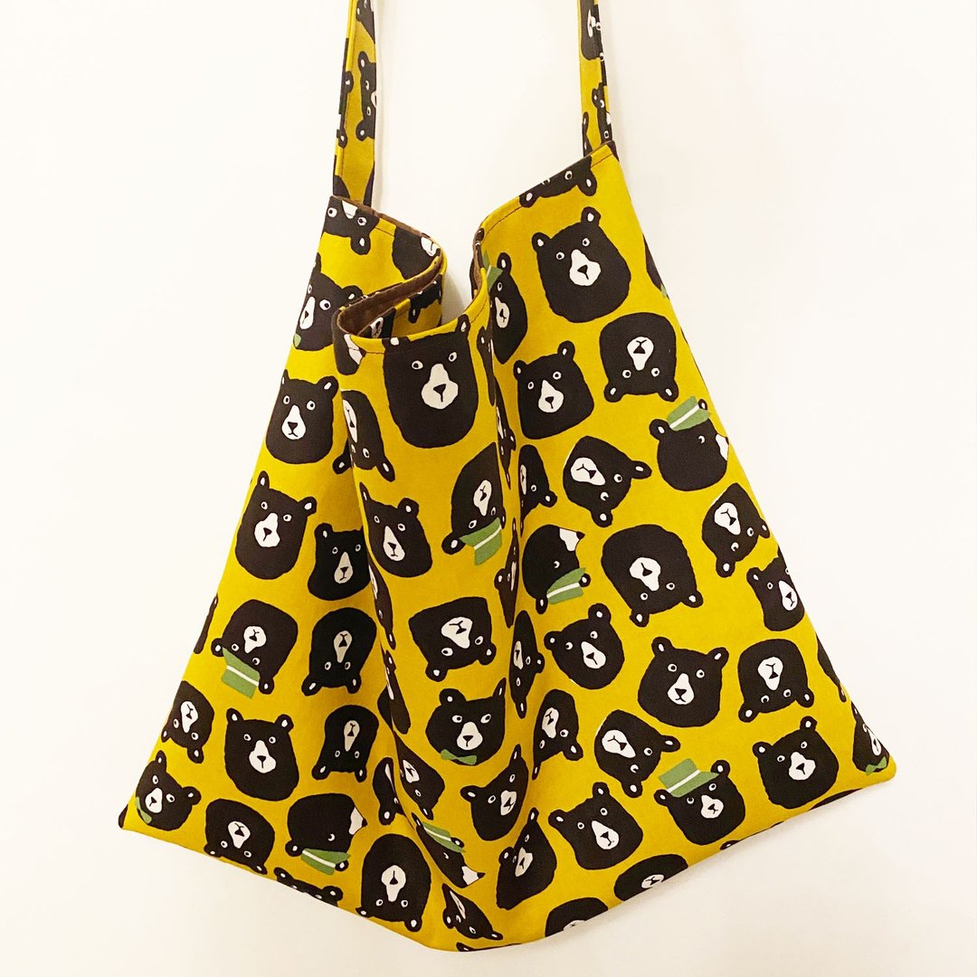 【Bear Fabric Mustard】侧背包 黄色芥末熊 布包手工制作 - 侧背包/斜挎包 - 棉 黄色