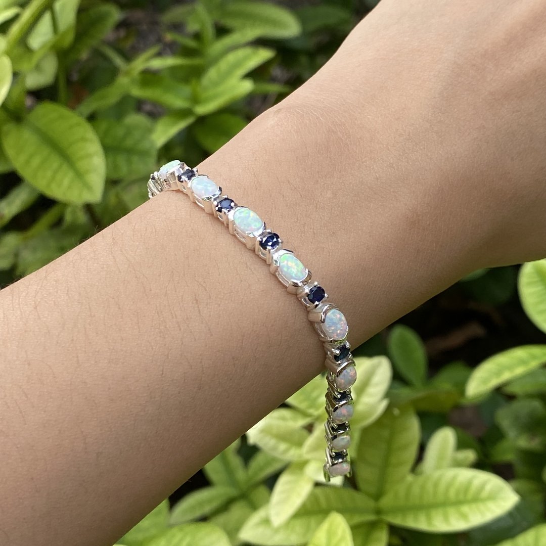 White Gilson Opal and Sapphire Stone Tennis Bracelet 925 Sterling Silver - 手链/手环 - 纯银 白色