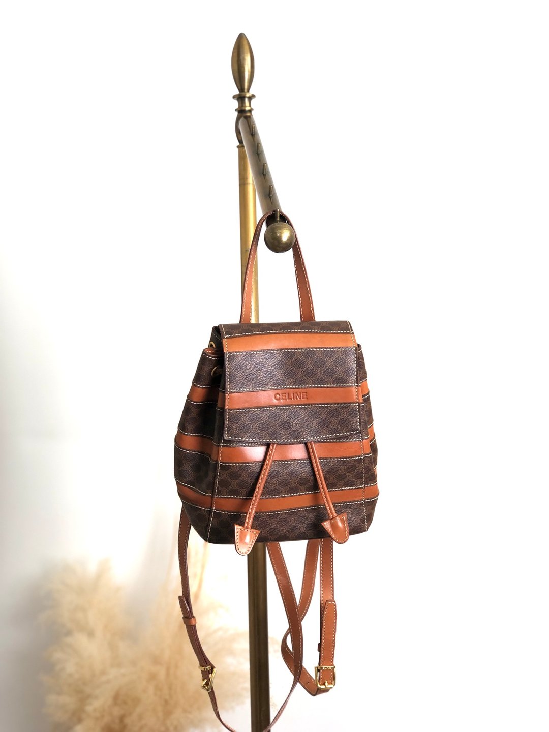 【 日本直送 名牌中古包 】CELINE  સેલિન મકદમ બેકપેક 棕色 Logo PVC皮革 vintage 古董 fbhpns - 后背包/双肩包 - 防水材质 咖啡色