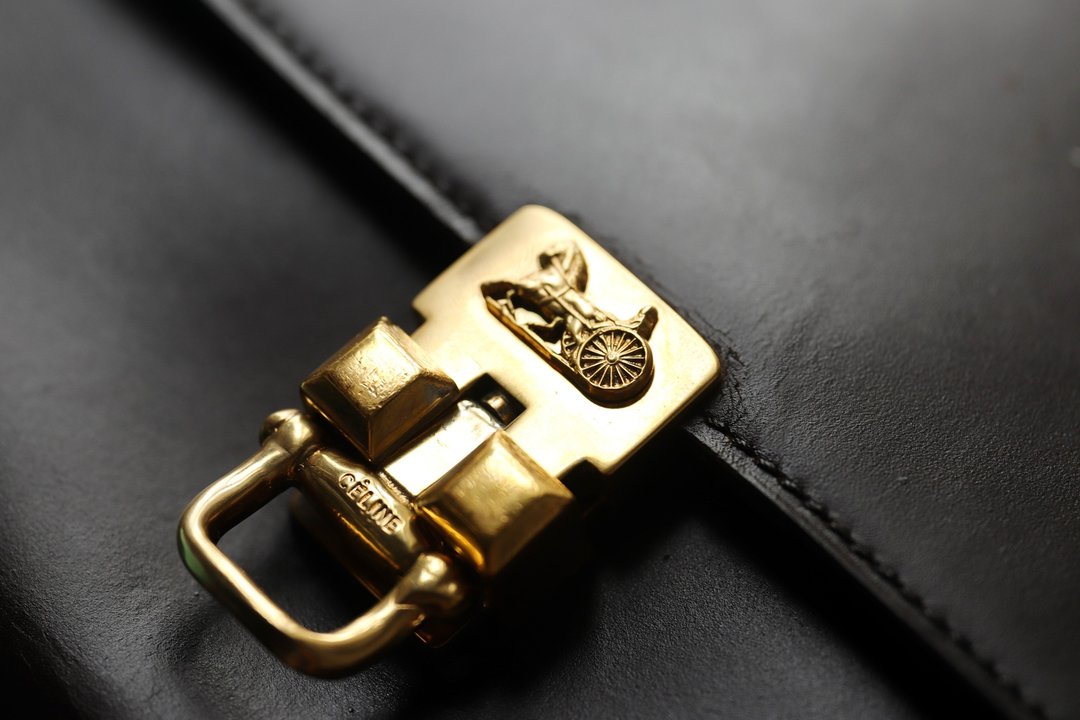 中古包 CELINE box马车扣 侧背包单肩包腋下包斜挎包斜背包豆腐包 - 侧背包/斜挎包 - 真皮 黑色