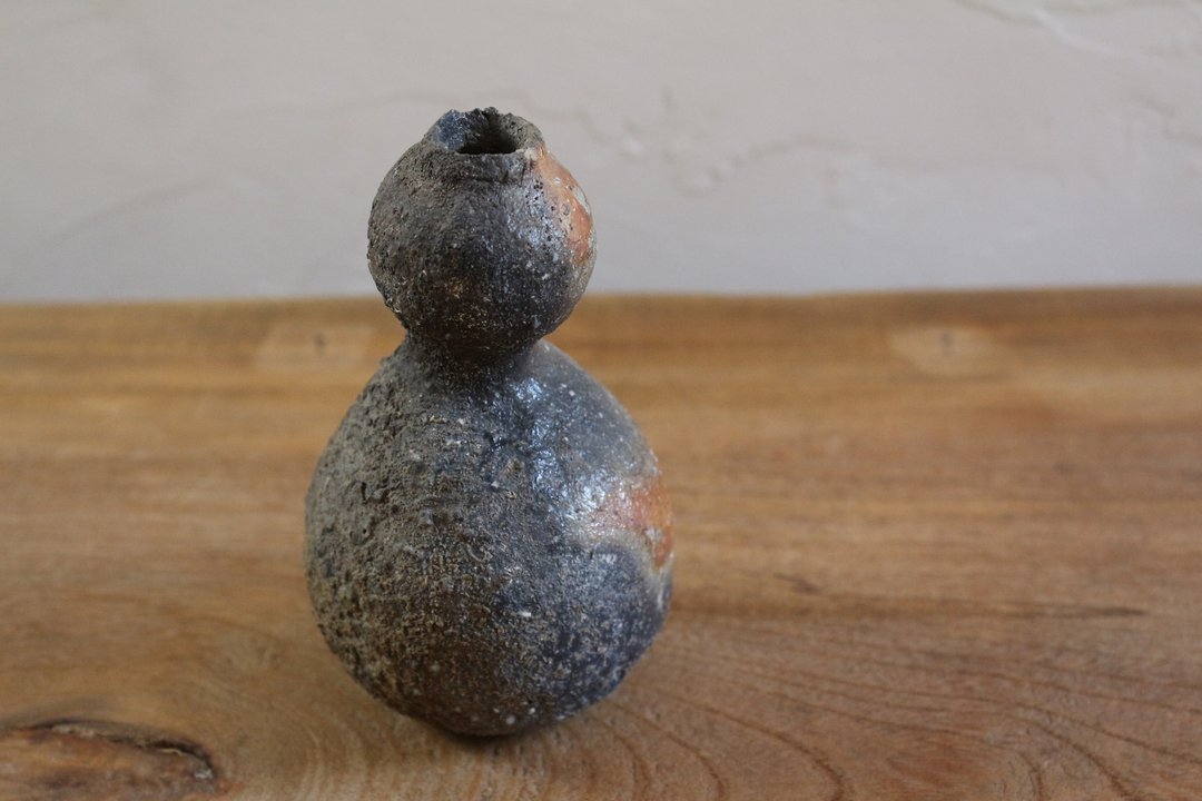 SALE gourd flower vase - 花瓶/陶器 - 陶 咖啡色