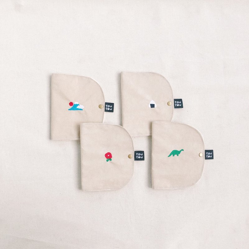 口罩收纳套 刺绣小图案 四款 - 口罩 - 防水材质 多色