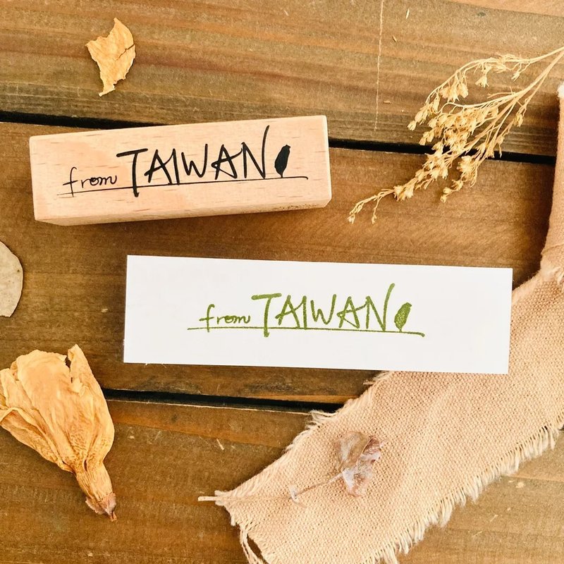 from TAIWAN 台湾系打印章 · 小鹿工作室 - 印章/印台 - 木头 
