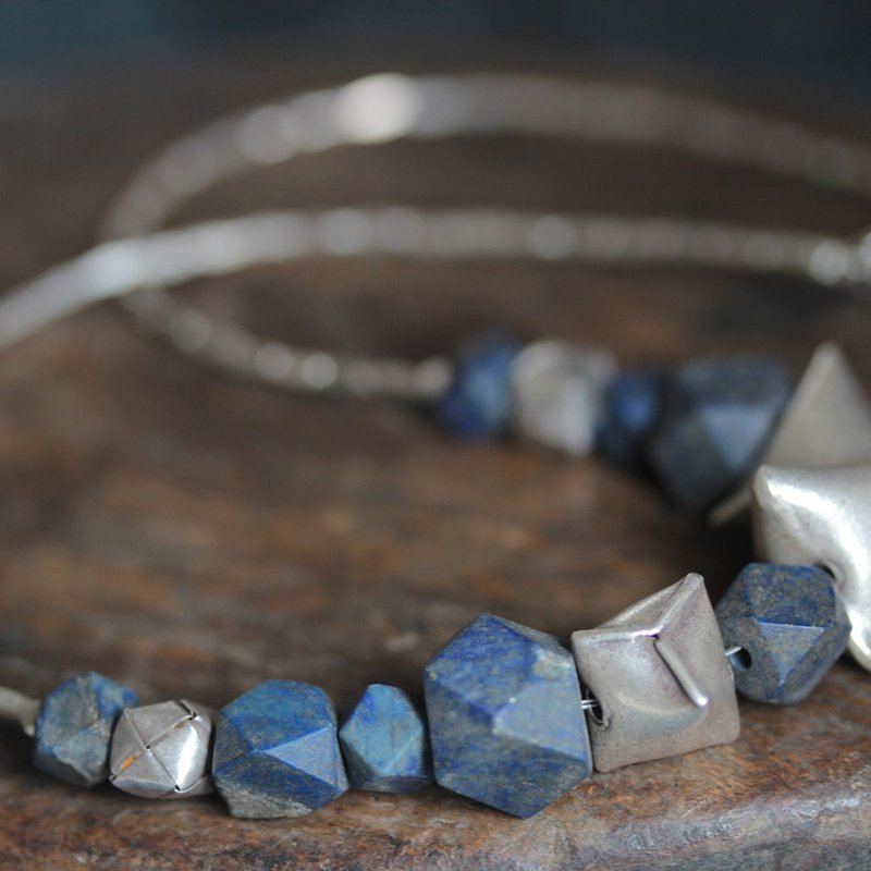 Handmade silver nuggets and lapis lazuli necklace (N0067) - 项链 - 银 银色