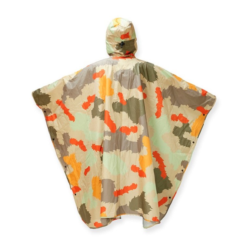 日韩限定 POLER RAIN COAT 可收纳式防水斗篷 芥末迷彩 - 雨伞/雨衣 - 聚酯纤维 多色