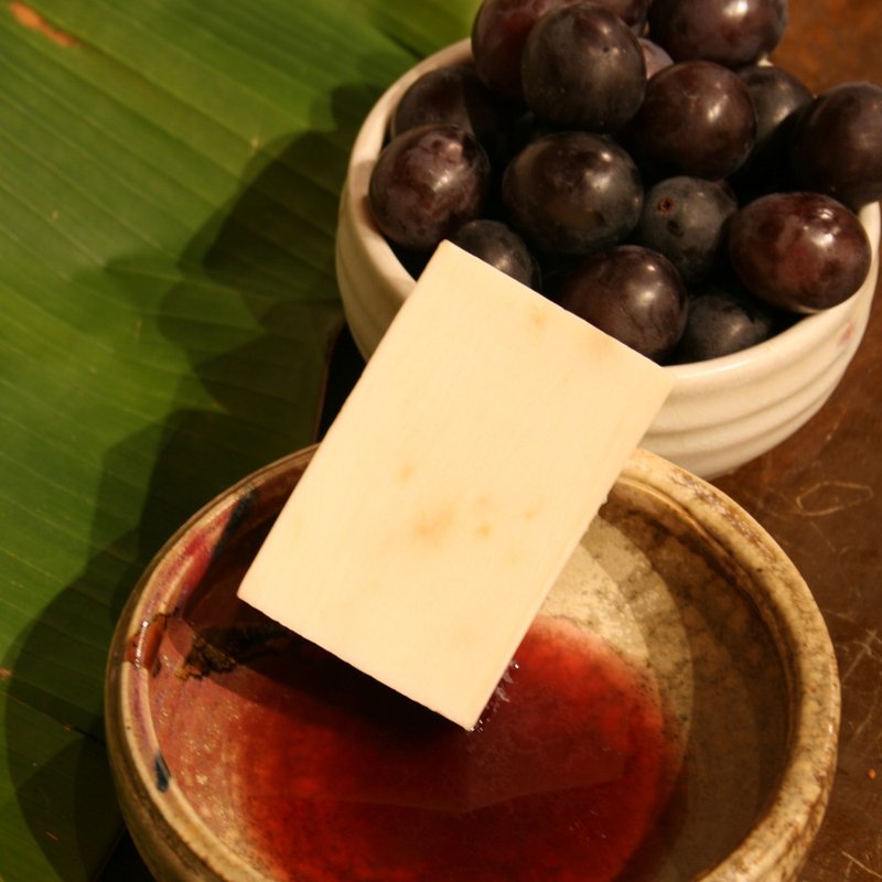 葡萄酒粕皂 Wine Polyphenolic Soap - 肥皂/手工皂 - 其他材质 紫色