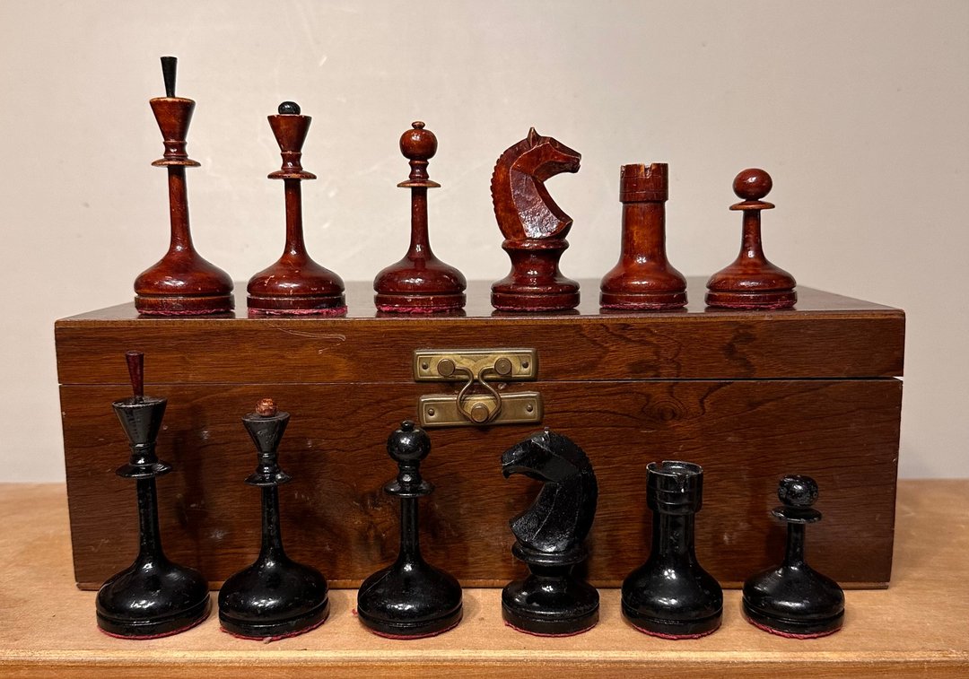 罕见的瓦尔代国际象棋 1947-1951 年，苏联 - 桌游/玩具 - 木头 