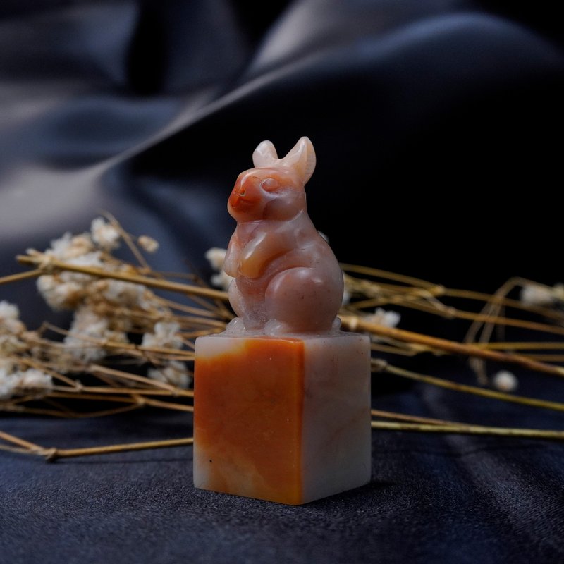 客製化手工印章-|老撾石兔子鈕 1.9 x 1.9 CM|手工篆刻印章 - 印章/印台 - 石头 