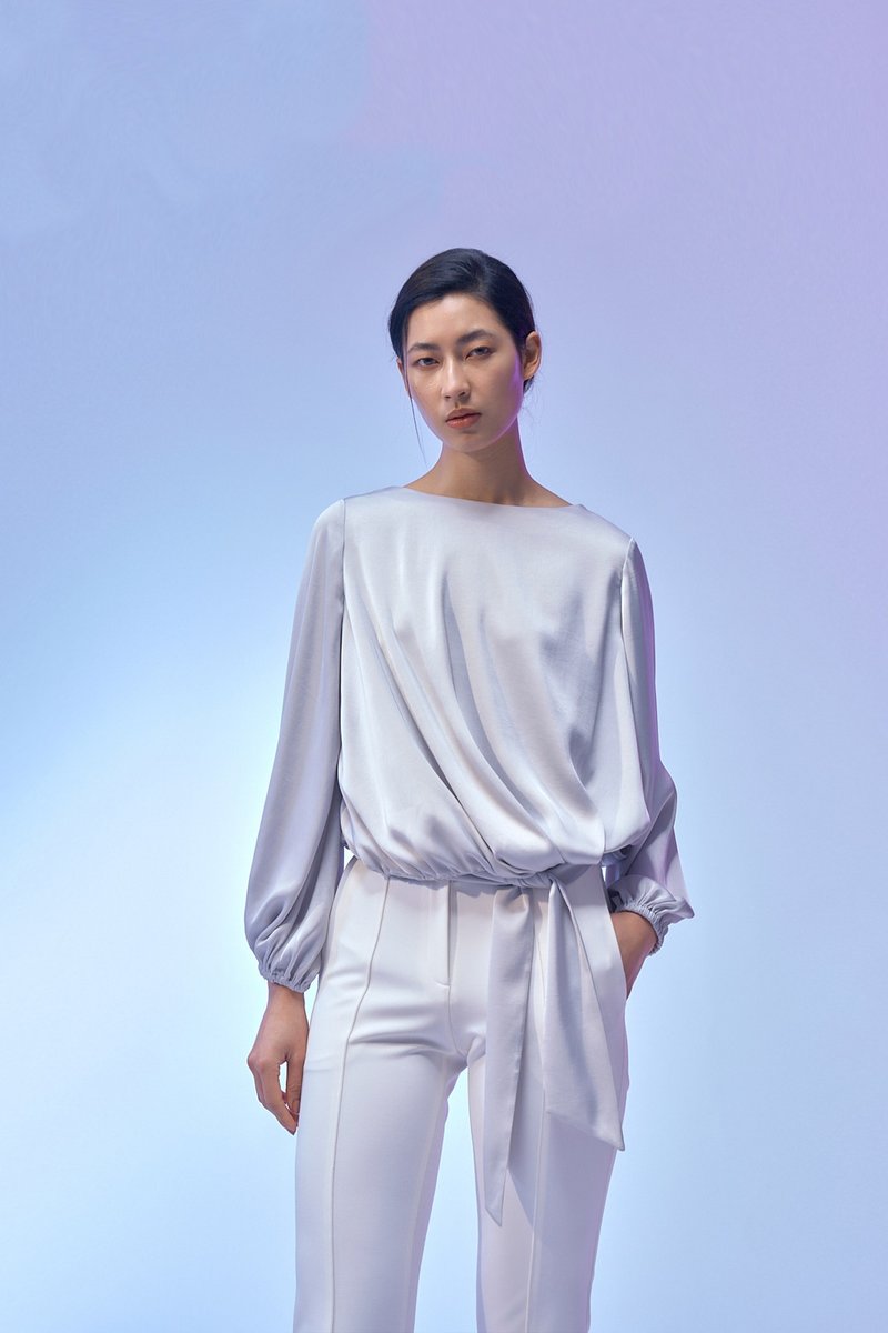 缎面灰色绑带上衣 - 女装上衣 - 聚酯纤维 银色