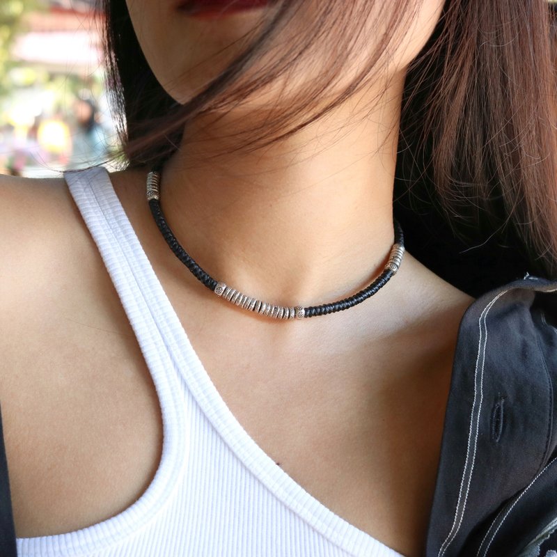 民族风手工编织蜡绳泰银饰项圈项链 设计款纯银项链 手作项链 - 项链 - 纯银 黑色