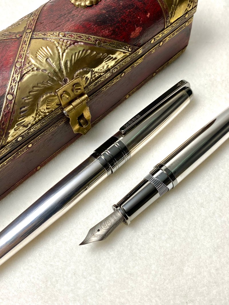 3952 老山羊-X800 专利磁吸式 925 纯银 书法钛尖钢笔 - 钢笔 - 纯银 