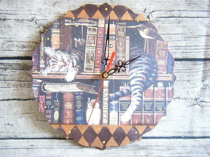 ［限量］猫咪睡觉挂钟 - 时钟/闹钟 - 木头 多色