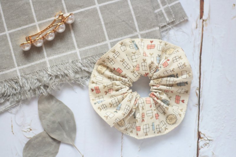 手作发饰。大肠圈。小礼物 - 发饰 - 棉．麻 粉红色