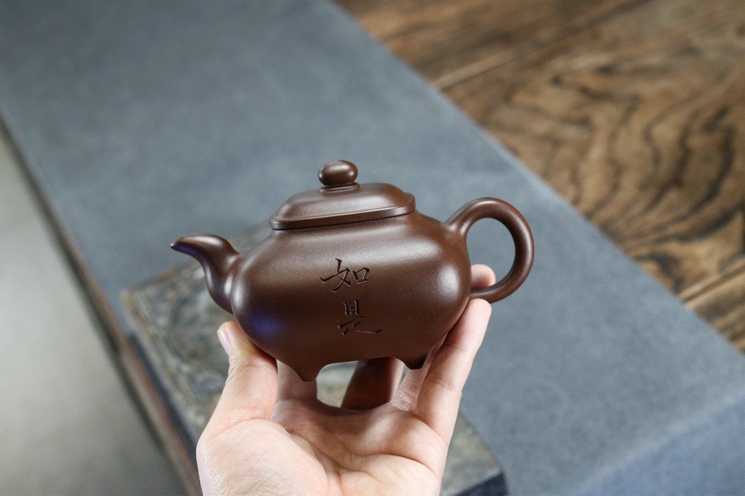 紫砂壶传炉   老紫泥 220ml 10孔 刘素素作品  选用极品老料 非常 - 茶具/茶杯 - 陶 灰色