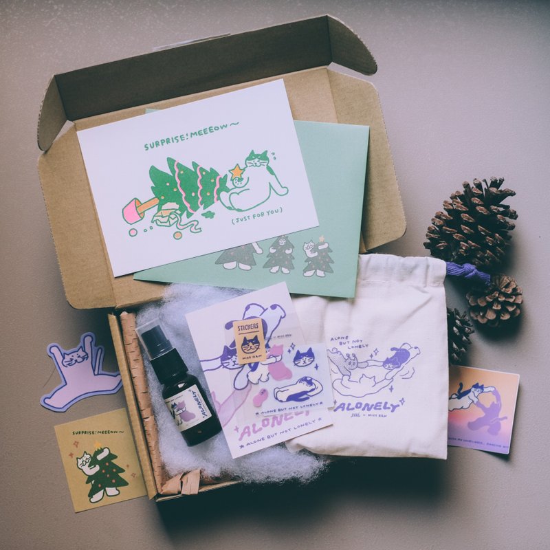 【500 元交换礼物】疗愈你的一年 喷雾礼盒组 - 香薰/精油/线香 - 其他材质 白色