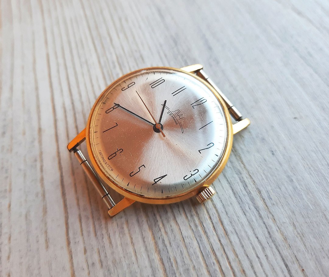 AU 20 gold plated Soviet watch Luch 23 jewels - wind up mens wrist watch USSR - 男表/中性表 - 不锈钢 金色