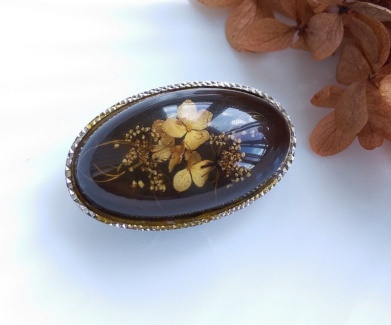 Vintage Jewelry 西洋古董饰品 知性复古 灌胶干燥花 椭圆 别针 - 徽章/别针 - 其他金属 金色