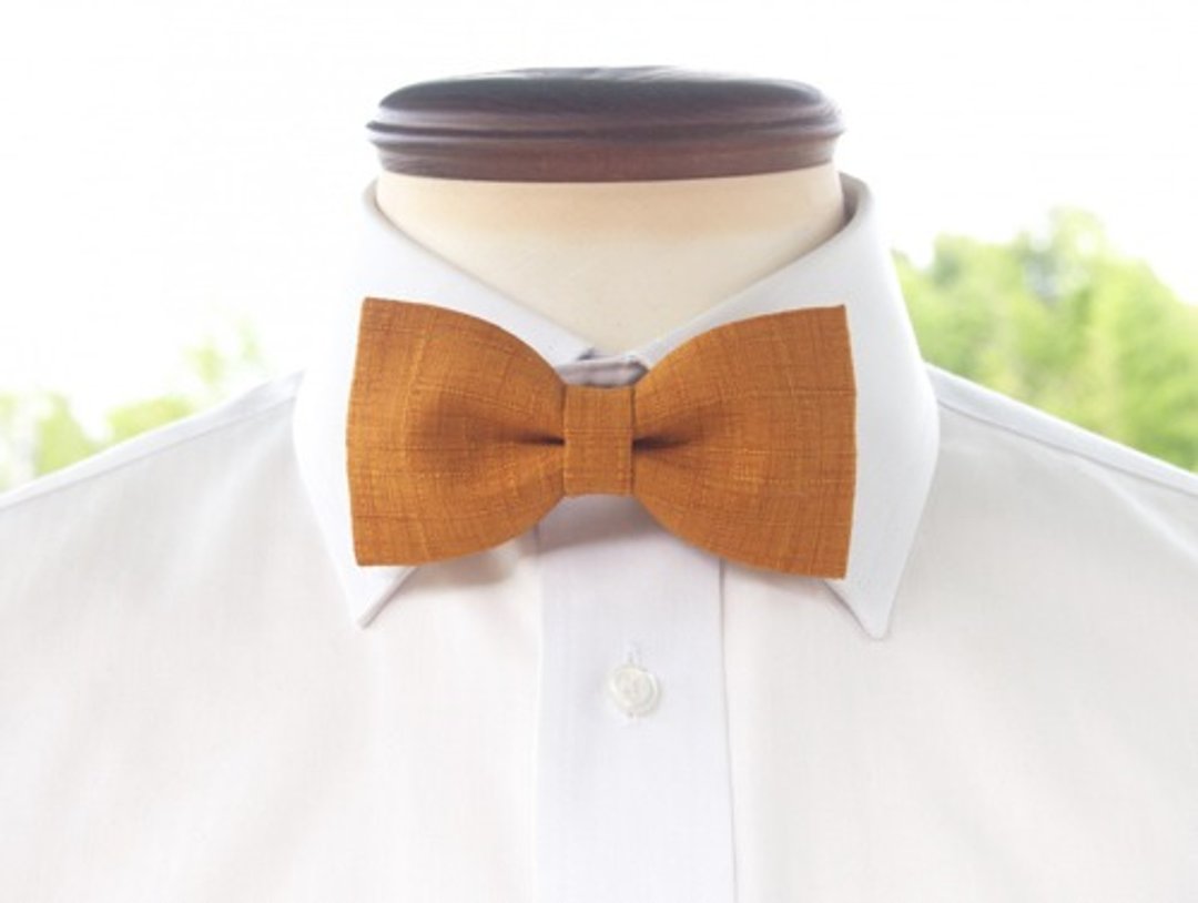 TATAN Japanese style weaving bow tie (mustard color) - 领结/领巾 - 棉 橘色
