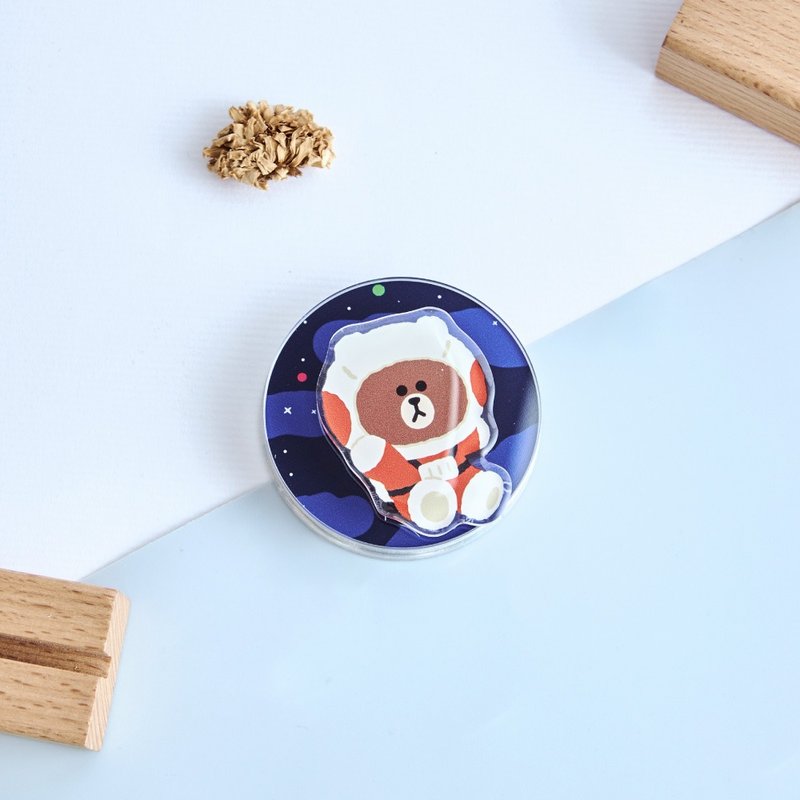 LINE FRIENDS经典-太空装熊大MagSafe气囊支架 - 手机配件 - 压克力 多色