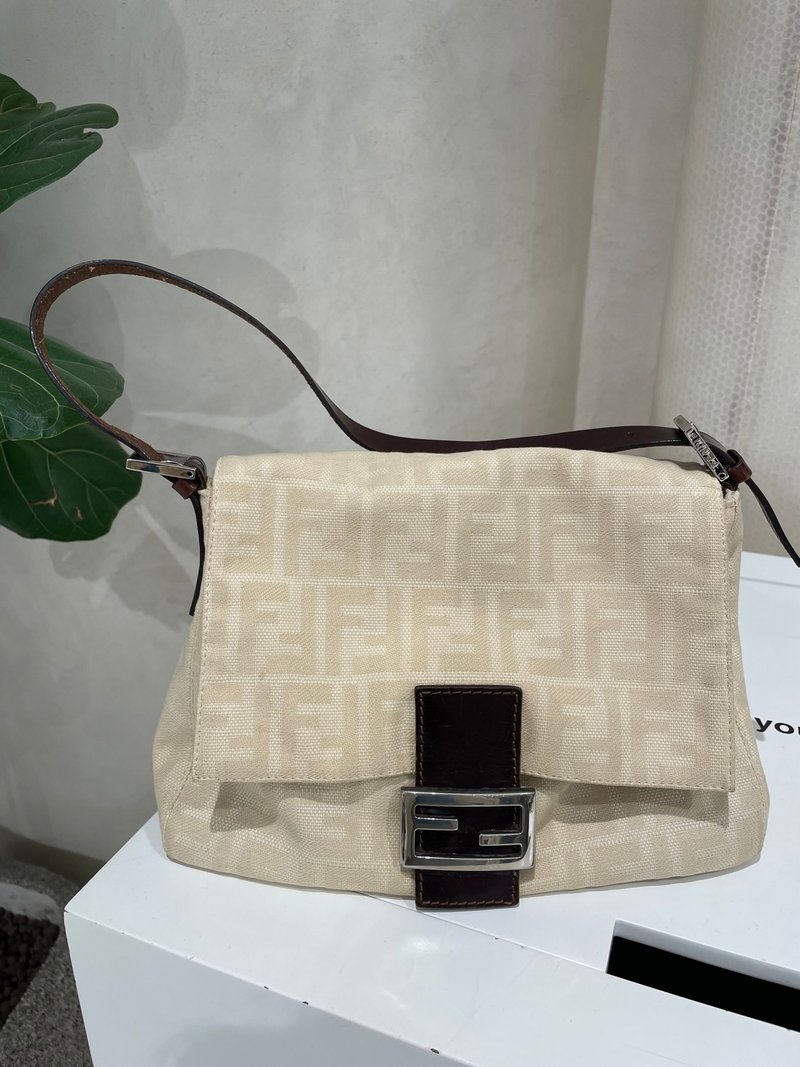 芬迪中古米色老花Mamma法棍 Fendi Vintage Beige Zucca Mamma Ba - 侧背包/斜挎包 - 其他材质 卡其色
