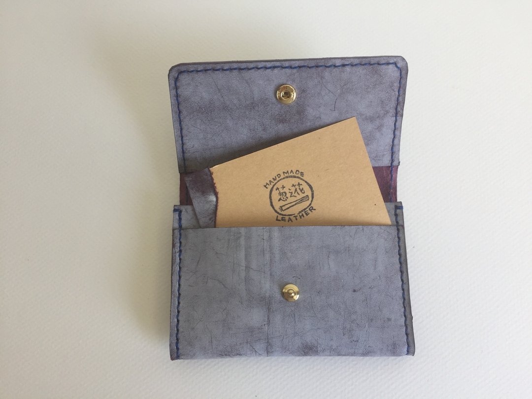 毕业礼物 擦蜡紫卡夹名片夹皮革手工缝制 Business Card holder - 名片夹/名片盒 - 真皮 紫色