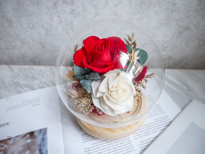 不凋花玻璃罩夜灯【热情如昔】毕业礼物/生日/纪念日/永生花/七夕 - 摆饰 - 植物．花 红色