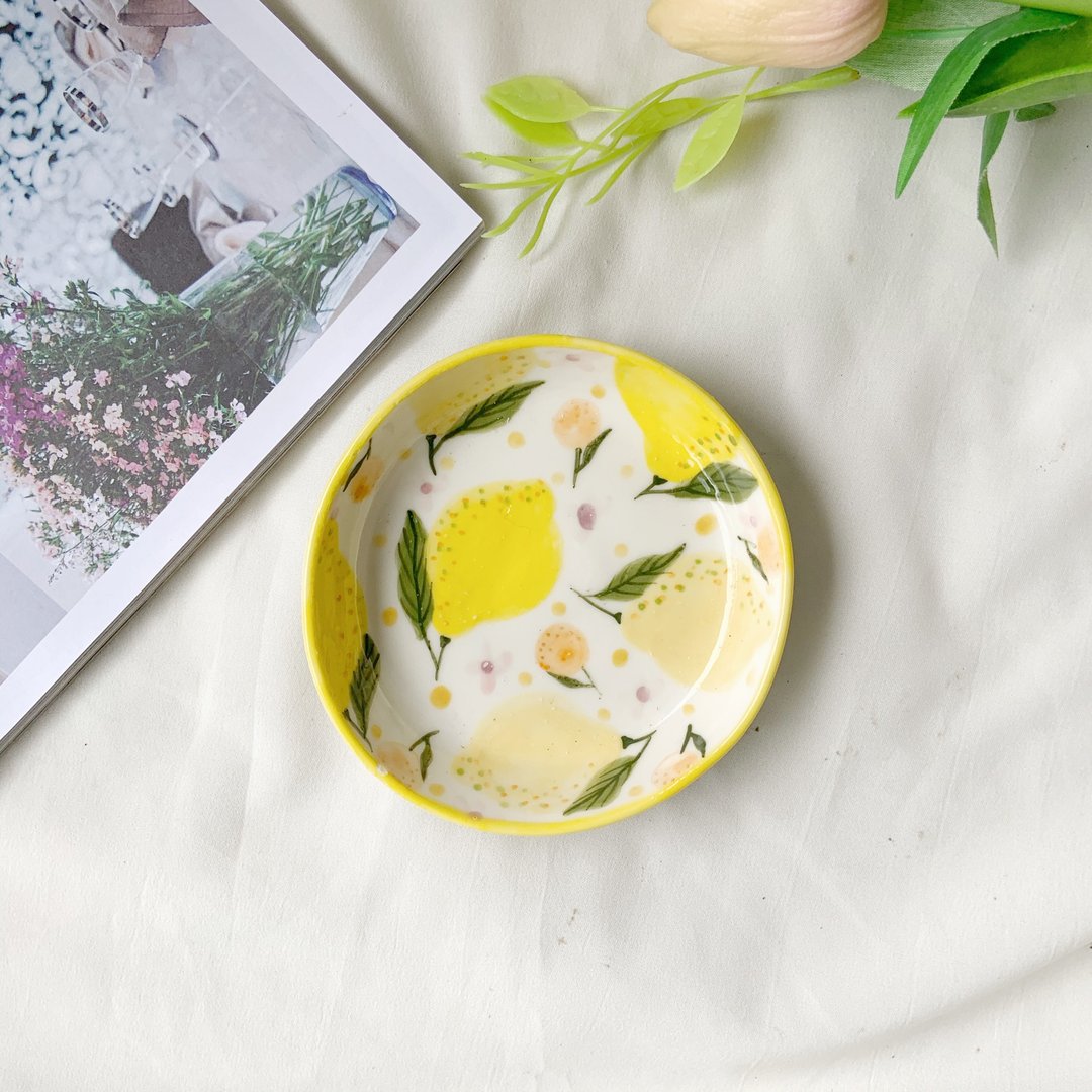 Mini lemon plate  | Handmade ceramic | size S - 浅碟/小碟子 - 陶 黄色