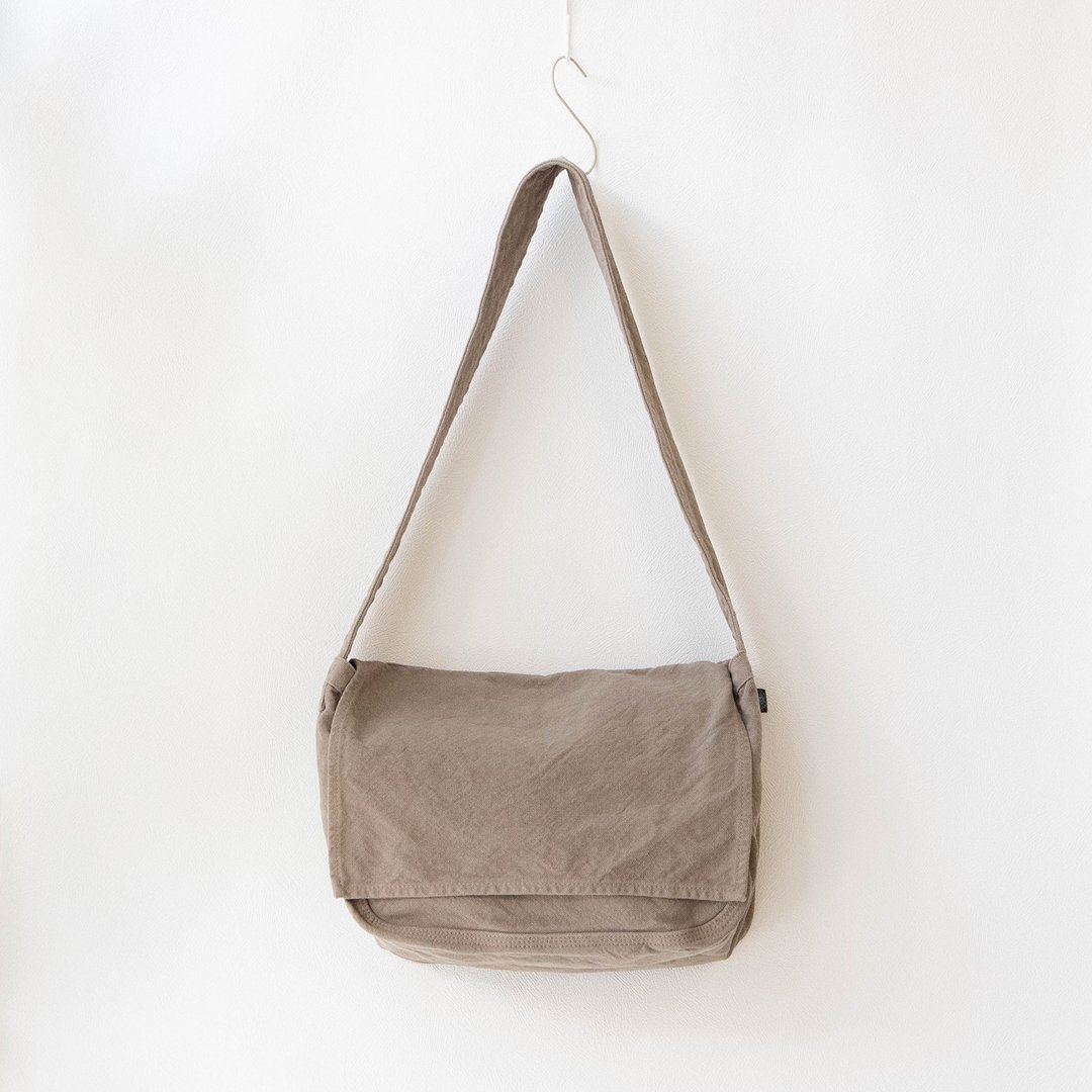 Newspaper Bag L [Beige] (VC-5L) - 侧背包/斜挎包 - 棉 卡其色