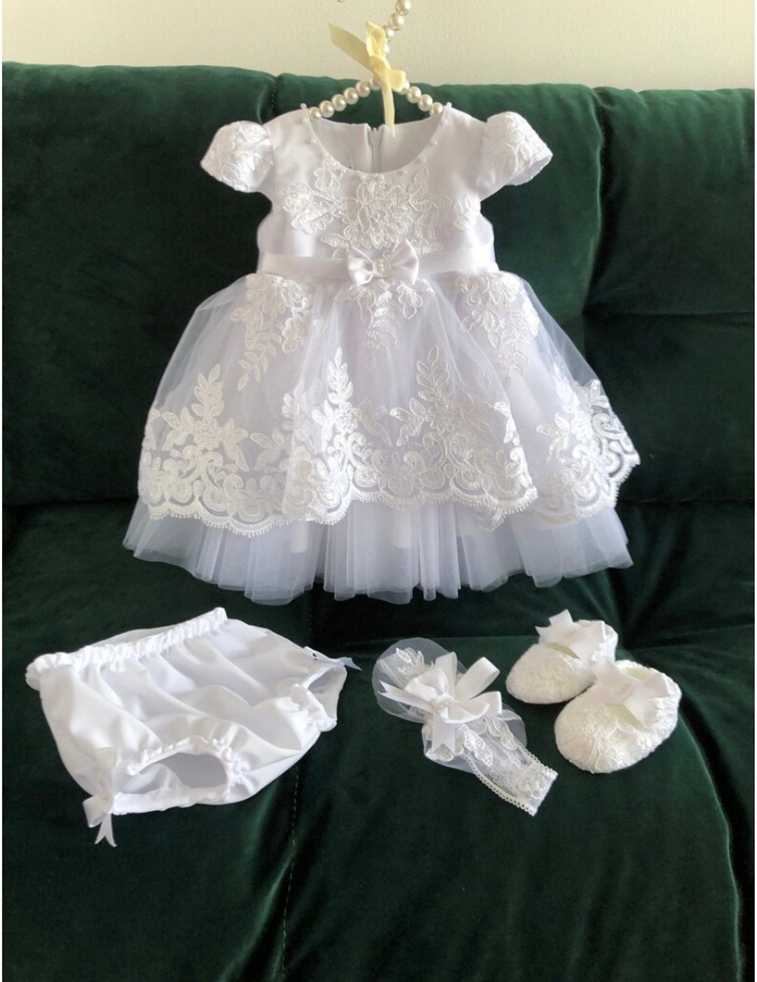White dress with lace and sparkles, headband, panties and lace shoes. - 童装礼服/连衣裙 - 其他材质 白色