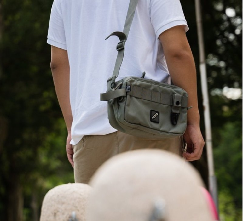 J-TECH│单肩背相机包│轻巧可收纳│手提小包 随身腰包 MIT - 相机包/相机袋 - 尼龙 灰色