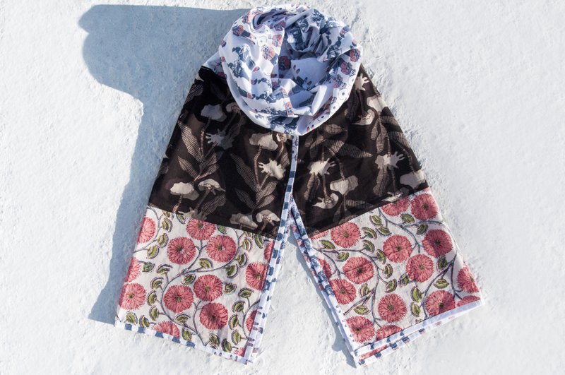 手织纯绵丝巾 手工木刻印植物染围巾 草木染棉丝巾-乐手花朵森林 - 围巾/披肩 - 棉．麻 多色