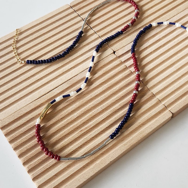 莓菓星河 Berry Milk Galaxy  | 手工串珠项链 - 项链 - 其他材质 多色