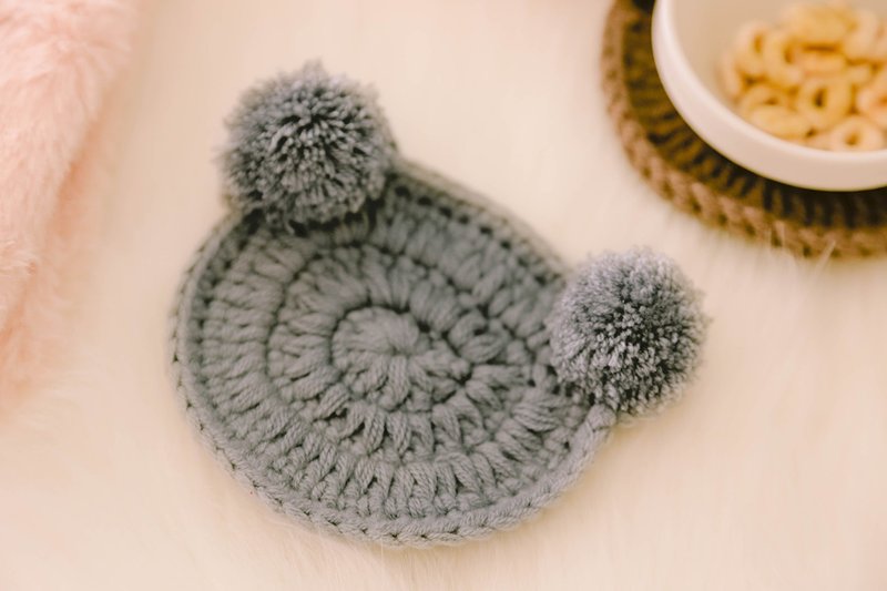 简约 绒毛耳朵 熊熊杯垫 纯手工 编织杯垫 雾灰色 四入一组 - 杯垫 - 棉．麻 