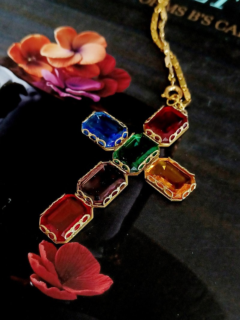 vintage jewelry  古典彩色玻璃十字架项链 - 项链 - 其他金属 