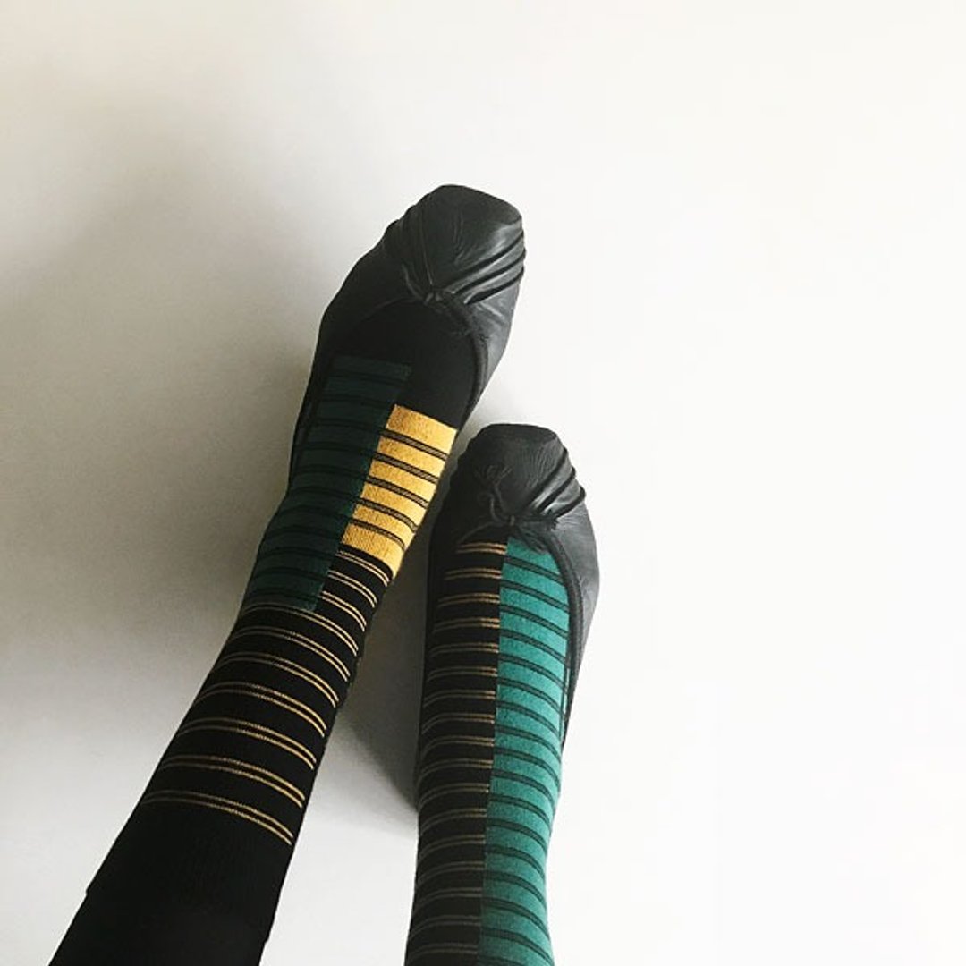 socks_green bee / irregular / socks / stripes / green - 袜子 - 棉．麻 绿色