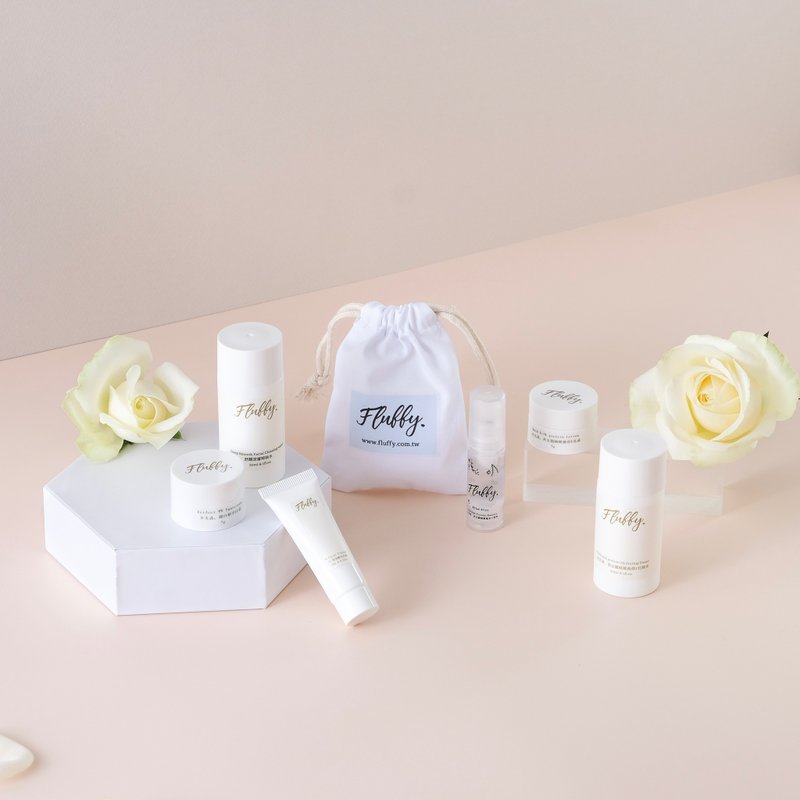 初体验 清洁组 - 旅行套装 - 浓缩/萃取物 白色