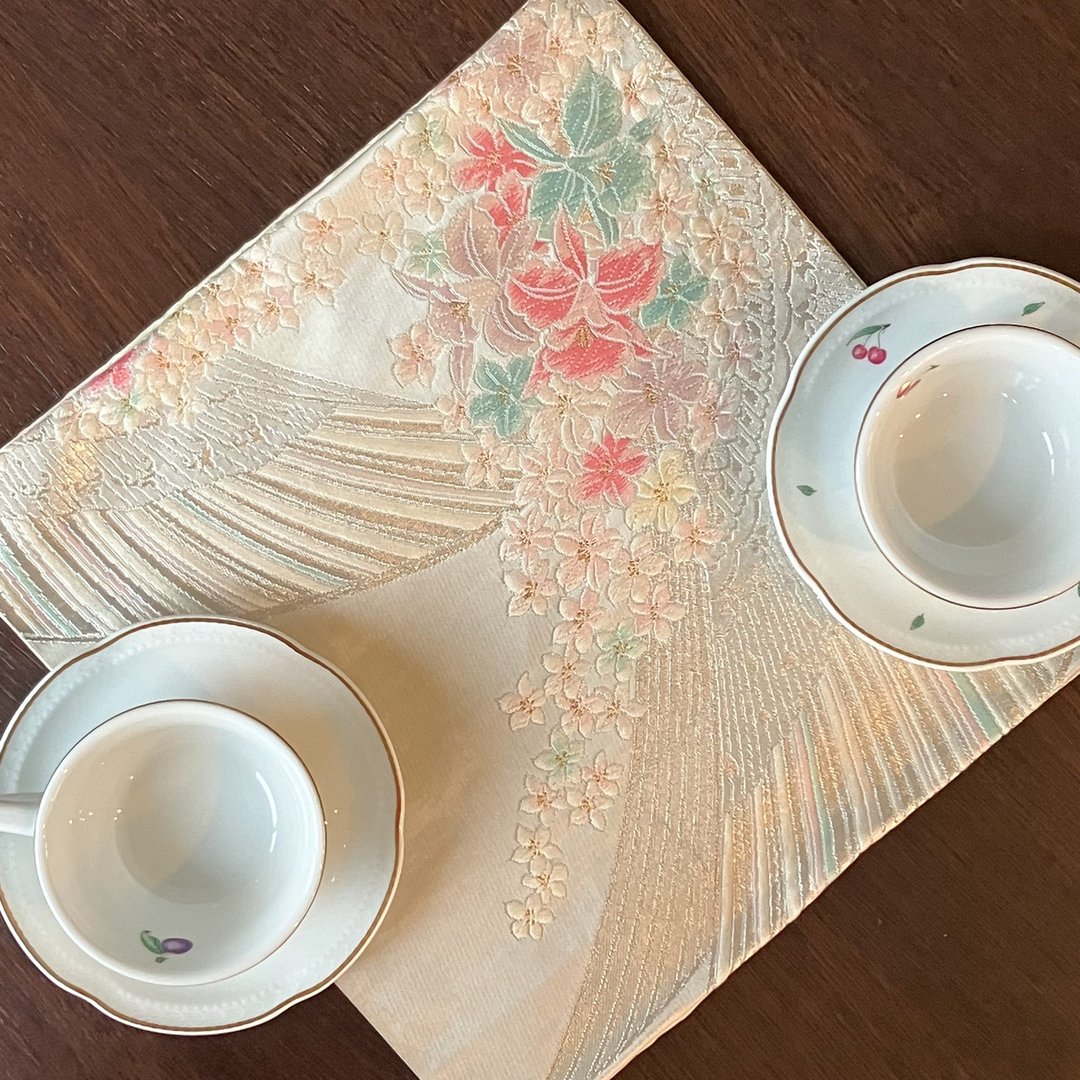 奢华和服腰带花瓶衬里 - 餐垫/桌巾 - 丝．绢 白色