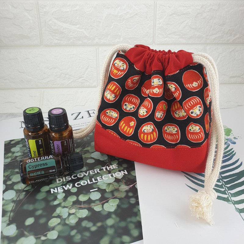 P-10 携带式精油收纳包 万用包 抽绳包 可摆放8支15ml精油 可绣字 - 香薰/精油/线香 - 棉．麻 
