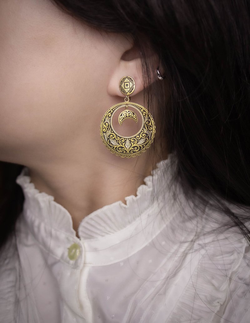西班牙古董 大马士革Niello工艺 阿拉伯图腾 圆环与月牙吊坠耳栓 - 耳环/耳夹 - 其他金属 金色