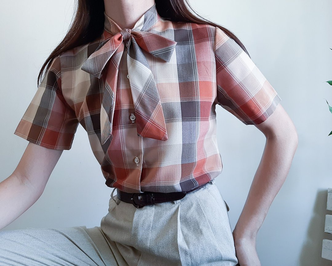 SEARS 复古 70 年代棕色格子衬衫领结衬衫阿斯科特短袖衬衫 - 女装衬衫 - 棉 咖啡色