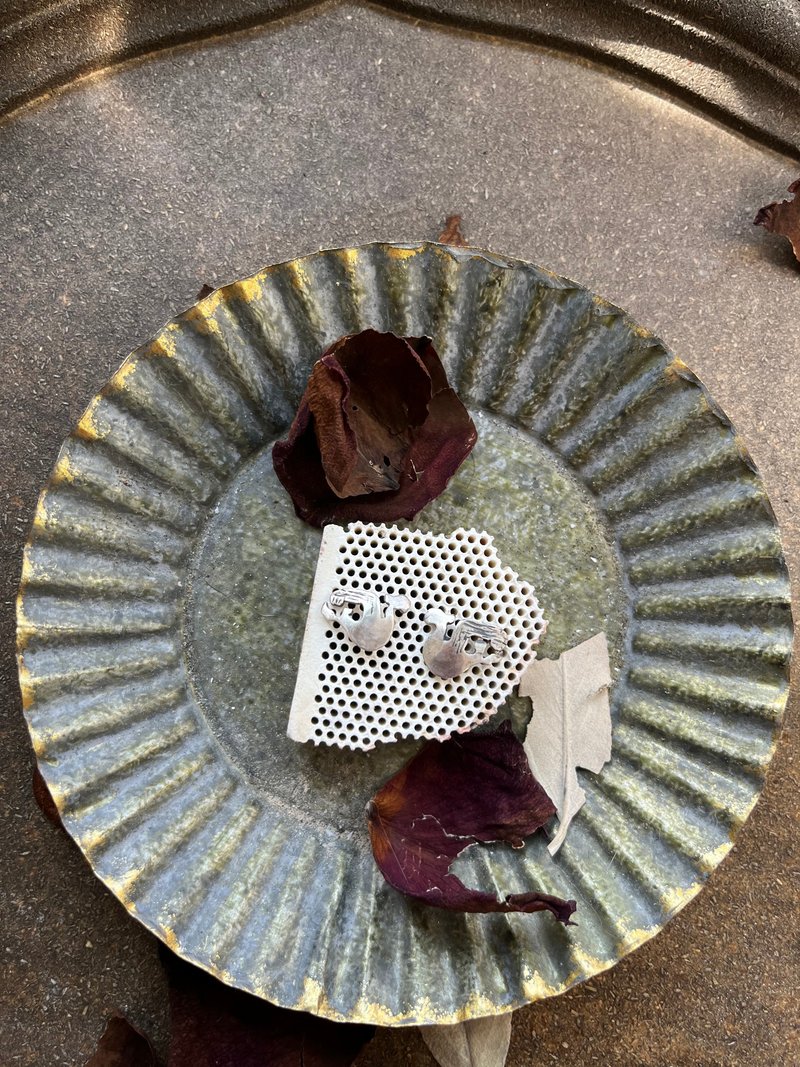 圖騰耳環 - 耳环/耳夹 - 纯银 银色