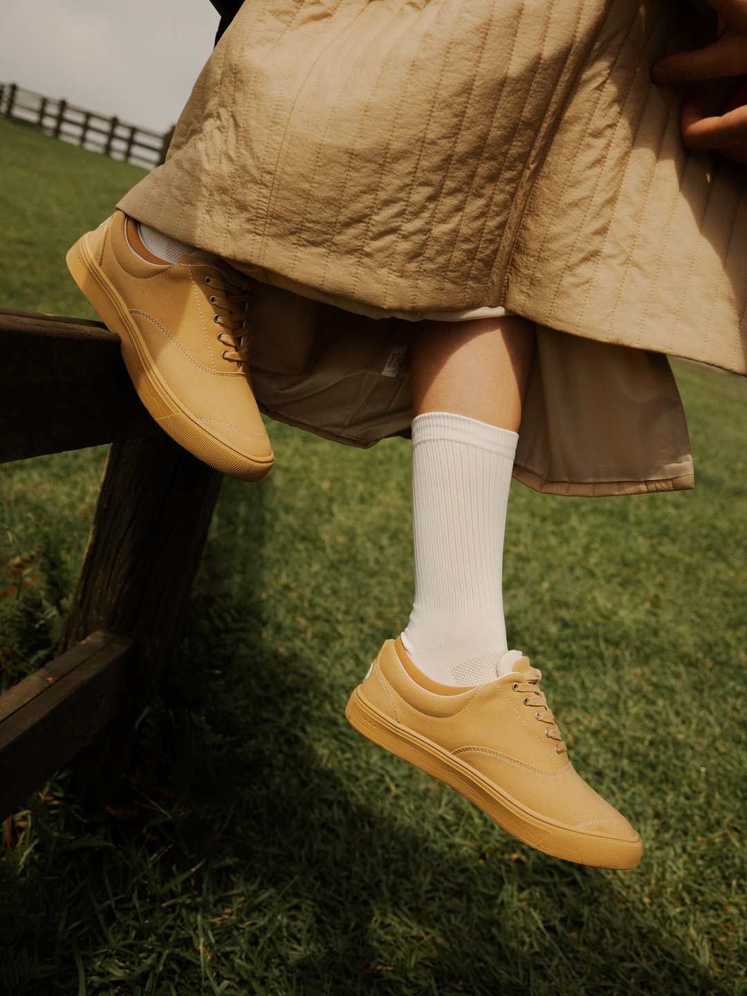 麂皮帆布鞋 Re:Suede Beige Women 女款卡其色 - 女款休闲鞋 - 棉．麻 卡其色